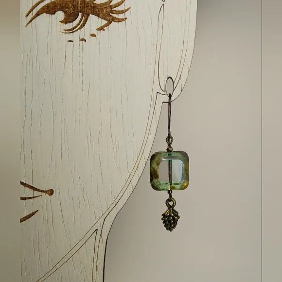 HAND CRAFTED EARRINGS Green Czech Glass Pine Cone Brass Bronze Dangle Drop - Picture 5 of 6